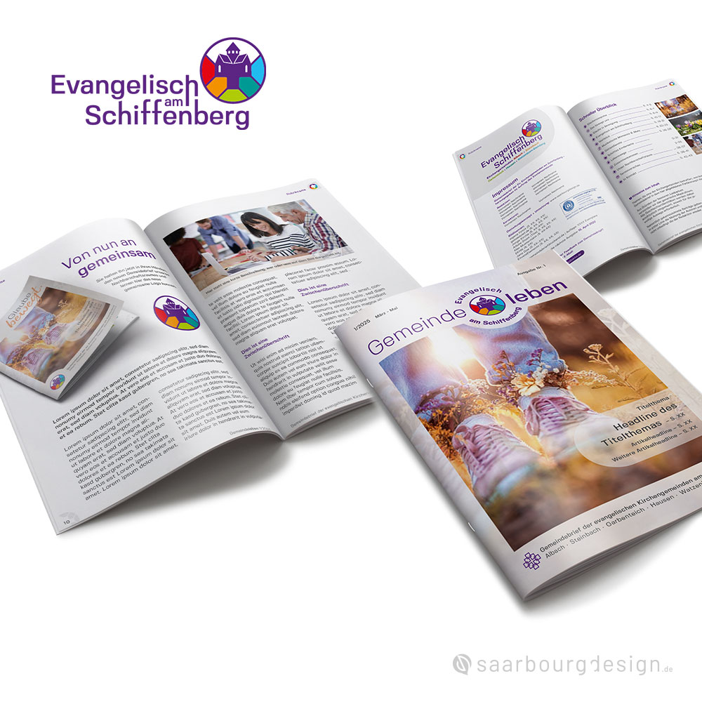 Aufgeschlagene und geschlossene Ausgaben des Gemeindebriefs „Gemeinde leben“ von Evangelisch am Schiffenberg