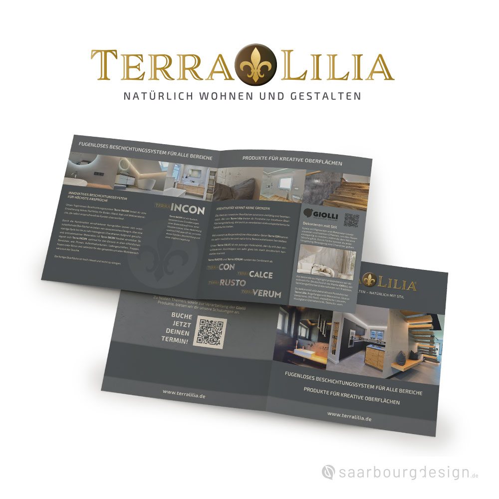 Faltflyer für Terra Lilia mit Übersicht zu Produkten, Anwendungsbereichen und QR-Code zur Terminbuchung